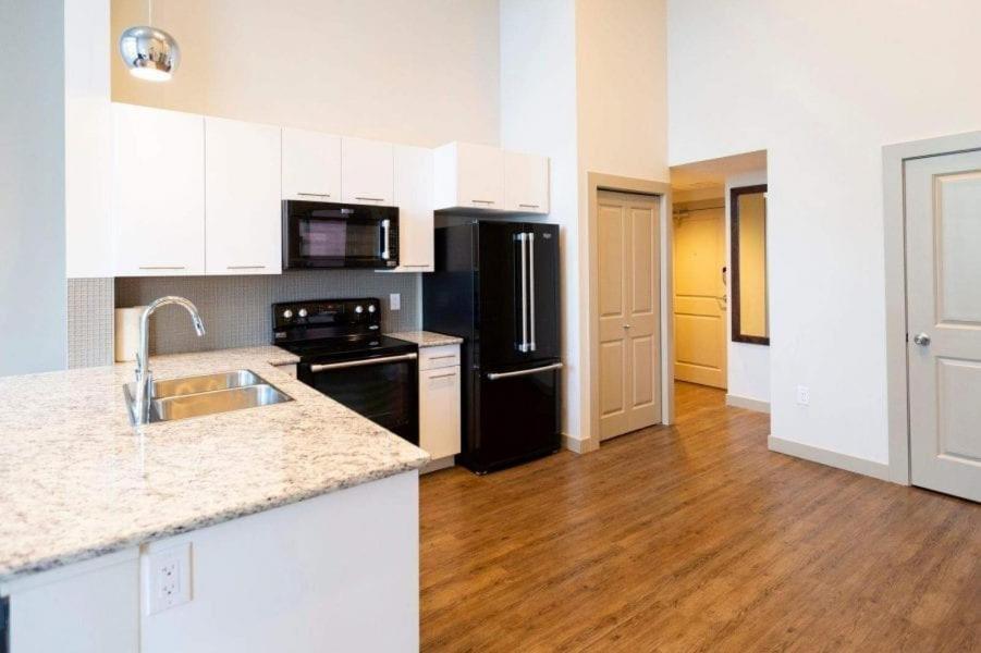Mayfair Luxe Suites Premium By Corporate Stays Edmonton Exteriör bild